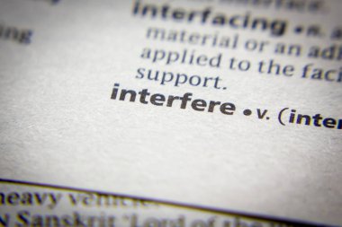 Sözlüğe müdahele sözcüğü veya cümlesi