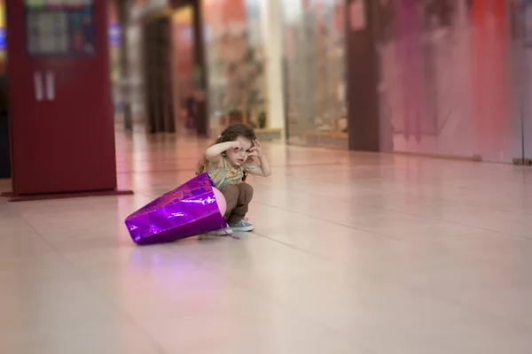 Niña Jugando Tienda Del Mercado — Foto de Stock