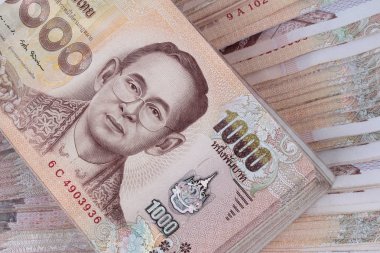 Yapıştır 1000 Baht Tayland banknot bir yığın yüksek iç içe