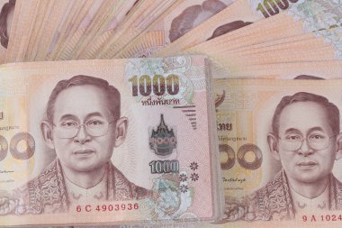 Yapıştır 1000 Baht Tayland banknot bir yığın yüksek iç içe