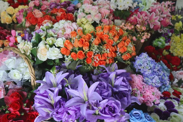 Handmade Artificial Flowers Arrayed Beautiful Colors — Stock Photo, Image