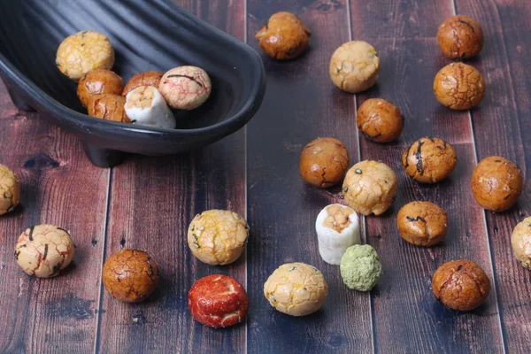 Geleneksel Japon çöl, birçok fasulye deniz birçok renk tadı