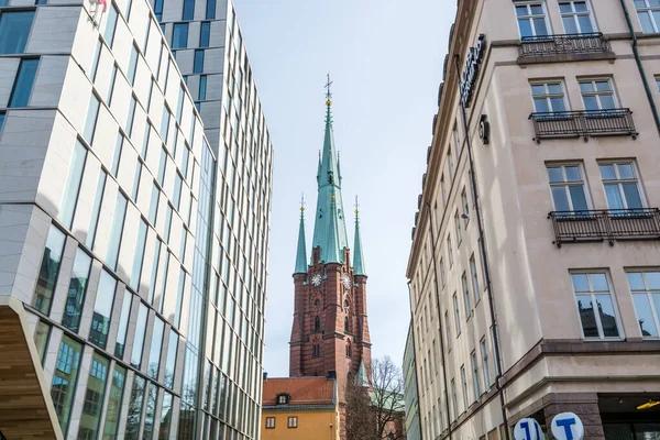 Колокольня Церкви Святой Клэр Клары Церковь Центре Стокгольма Расположенная Улице — стоковое фото
