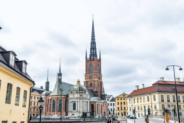 Часовая башня Риддархолмской церкви, церкви бывшего средневекового аббатства в Стокгольме, Швеция. Церковь служит последним местом упокоения большинства шведских монархов
