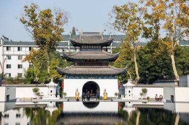 Çin geleneksel Jiangnan İmparatorluk Muayene Merkezi (Kuzey) binaları, Çin 'in Nanjing kentindeki Qinhuai Nehri' ndeki Konfüçyüs Tapınağı Sahne Bölgesi yakınlarında.