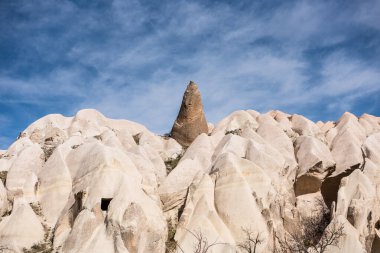 Nevsehir, Kapadokya, Türkiye 'deki Goreme' de kireçtaşlı muhteşem karst Landform.