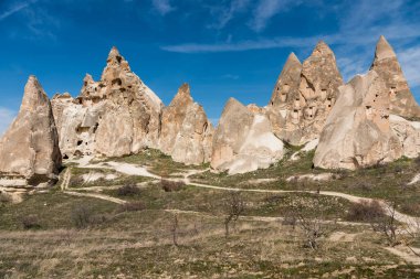 Nevsehir, Kapadokya, Türkiye 'deki Goreme' de kireçtaşlı muhteşem karst Landform.