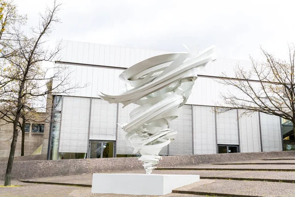 Eine Weiße Moderne Statue Maschsee Hannover Deutschland — Stockfoto