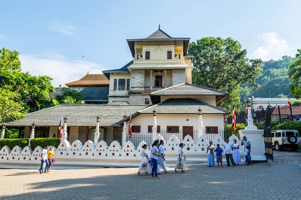 Edifícios Dentro Complexo Sri Dalada Maligawa Templo Relíquia Dos Dentes — Fotografia de Stock