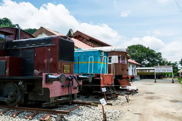 Старі Потяги Національному Музеї Залізниць Кадуганнаві Поблизу Канді Шрі Ланка — стокове фото