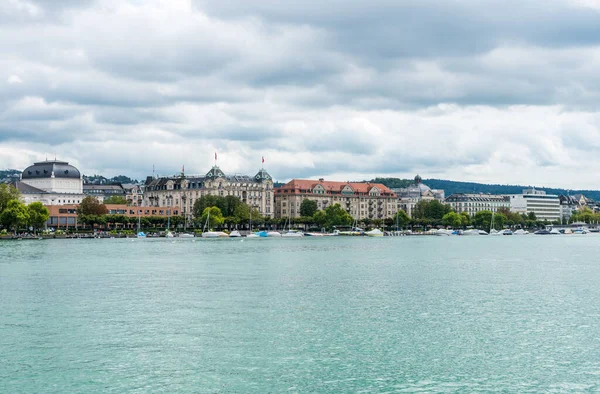 Beautifu Historicl Buildings Opera House Hills Lakeshore Yachts Lake Zurich — Stock Photo, Image