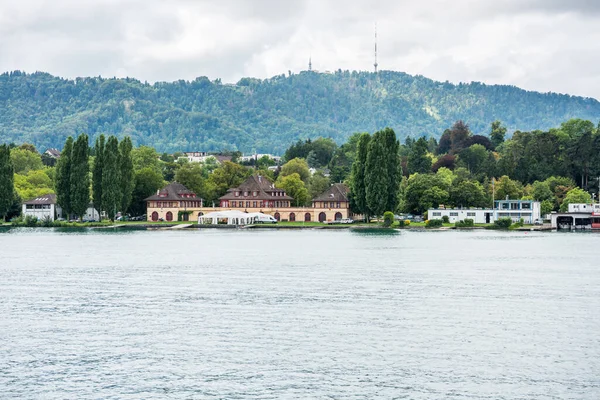 Krásné Budovy Kopcích Břehu Jezera Curych Švýcarsko — Stock fotografie