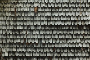 Eski ahşap çatı kiremitleri