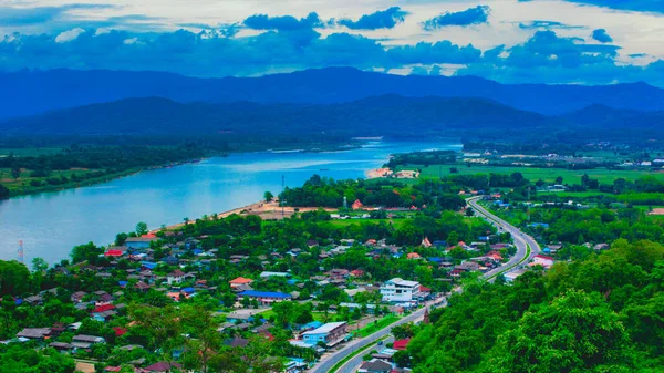 Yol Tayland Burma Sınırı Yakınlarındaki Küçük Dağlık Bir Köyde Kullanılıyor — Stok fotoğraf