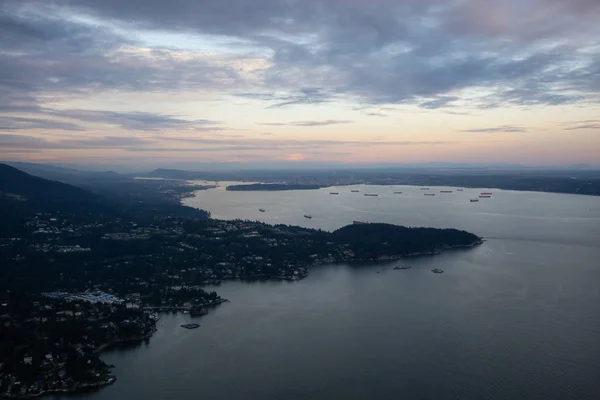 Luchtfoto Van Horseshoe Bay Tijdens Een Levendige Zonsondergang Genomen Vancouver — Stockfoto