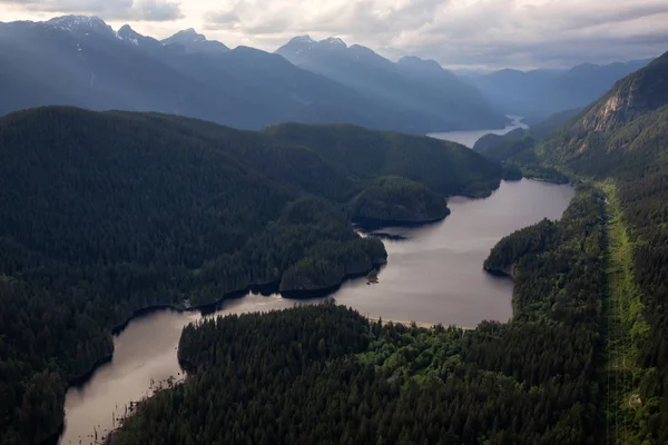 Letecký Pohled Buntzen Jezero Během Večera Přeháňky Přijata Vancouver Britská — Stock fotografie