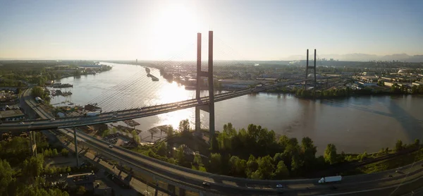 Utsikt Alex Fraser Bridge Strålende Solskinnsdag Tatt Nord Delta Stor – stockfoto