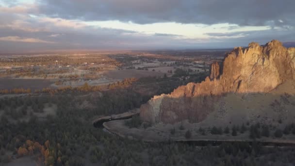 法国古力的鸟瞰图 美国华盛顿 攀岩的热门地方 — 图库视频影像