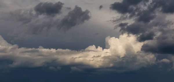 Panoramisch Cloudscape Tijdens Een Stormachtige Dag Kamloops Brits Columbia Canada — Stockfoto