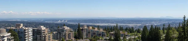 Vista Aérea Casas Residenciais Edifícios Topo Montanha Burnaby Tomada Vancouver — Fotografia de Stock