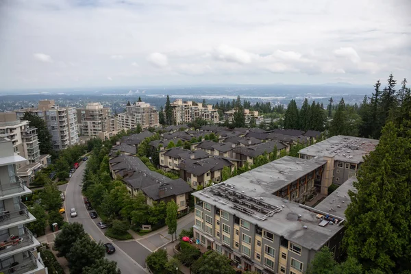 Flygfoto Bostäder Och Byggnader Ovanpå Burnaby Mountain Tagit Vancouver British — Stockfoto