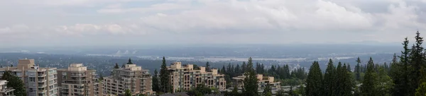 Letecký Pohled Obytné Domy Budovy Vrcholu Hory Burnaby Přijata Vancouver — Stock fotografie