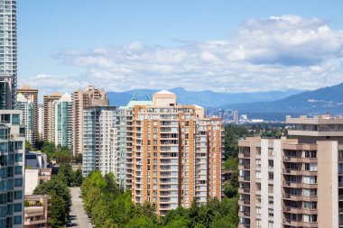 Metrotown içinde konut canlı bir gün boyunca hava görünümünü. Burnaby, büyük Vancouver, Bc, Kanada alınan.