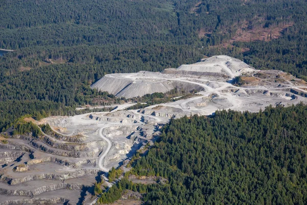 Luchtfoto Van Coal Mining Industry Texada Island Powell River Sunshine — Stockfoto