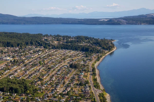 Αεροφωτογραφία Του Powell River Κατά Διάρκεια Μιας Ηλιόλουστης Θερινής Ημέρας — Φωτογραφία Αρχείου