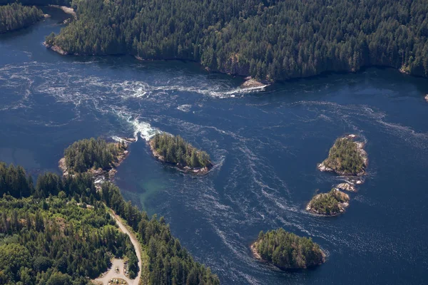 Luchtfoto Van Skookumchuck Narrows Tijdens Een Levendige Zonnige Zomerdag Gelegen — Stockfoto