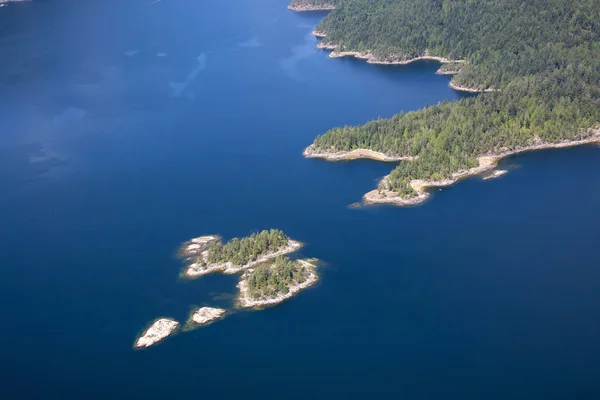 Luchtfoto Van Rotsachtige Eilanden Inlaat Van Sechelt Tijdens Een Zonnige — Stockfoto