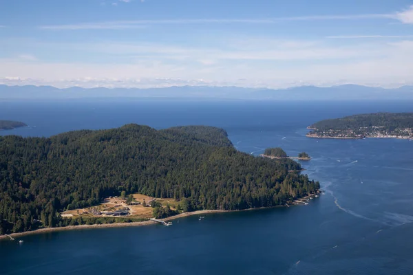 Vista Aérea Keats Island Durante Dia Ensolarado Verão Localizado Howe — Fotografia de Stock