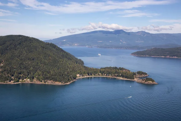 Aerial View Bowen Island Sunny Summer Day Located Howe Sound — Stock Photo, Image