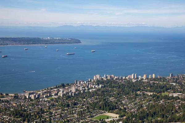 Vista Aérea North Vancouver Con Downtown City Segundo Plano — Foto de Stock
