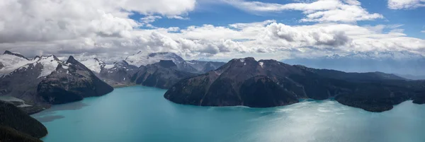 Belle Vue Panoramique Sur Lac Garibaldi Journée Été Ensoleillée Vibrante — Photo