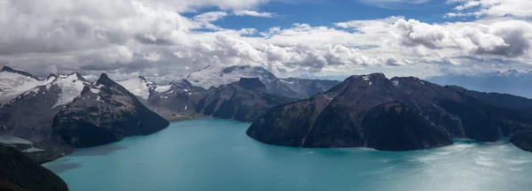 Belle Vue Panoramique Sur Lac Garibaldi Journée Été Ensoleillée Vibrante — Photo