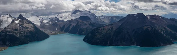 Belle Vue Panoramique Sur Lac Garibaldi Journée Été Ensoleillée Vibrante — Photo