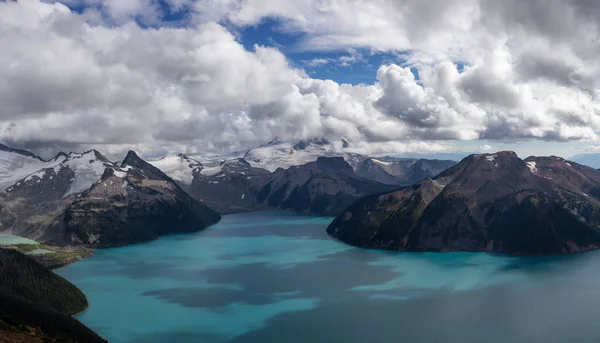 Belle Vue Panoramique Sur Lac Garibaldi Journée Été Ensoleillée Vibrante — Photo