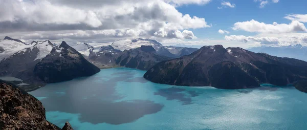 Belle Vue Panoramique Sur Lac Garibaldi Journée Été Ensoleillée Vibrante — Photo