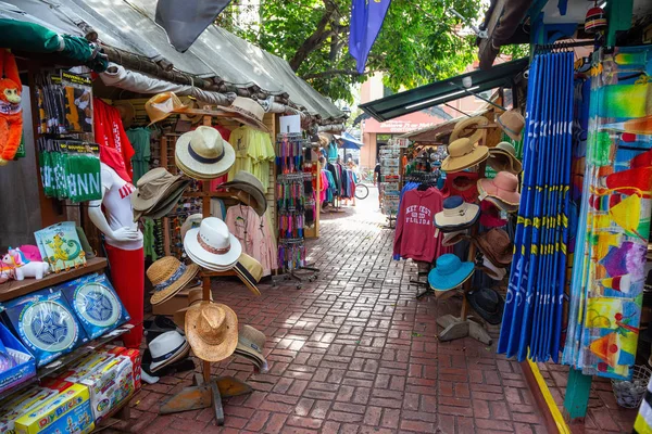 Key West Floryda Stany Zjednoczone Listopada 2018 Towary Sprzedawane Ulicach — Zdjęcie stockowe