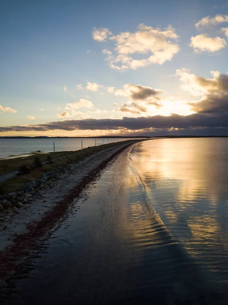 Вид Воздуха Красивый Пляж Атлантическом Океане Время Облачного Восхода Солнца — стоковое фото