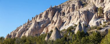 Güneşli bir akşam sırasında güzel Amerikan manzara. Kaşa-Katuwe çadır kayalar Ulusal Anıtı, New Mexico, Amerika Birleşik Devletleri'nde çekilen.