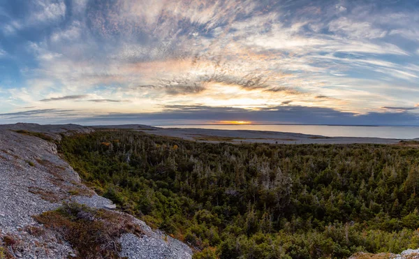 Panorama Paesaggistico Canadese Vista Sulla Costa Atlantica Durante Tramonto Nuvoloso — Foto Stock