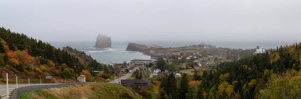 Panoramic View Beautiful Modern Town Atlantic Ocean Coast Hazy Day — Stock Photo, Image