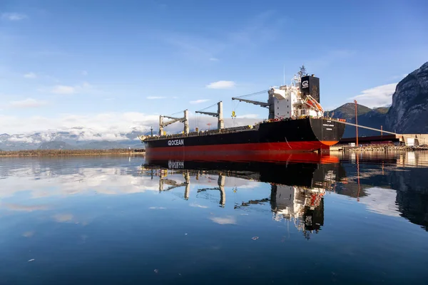 Squamish Colúmbia Britânica Canadá Janeiro 2019 Navio Estacionado Porto Durante — Fotografia de Stock