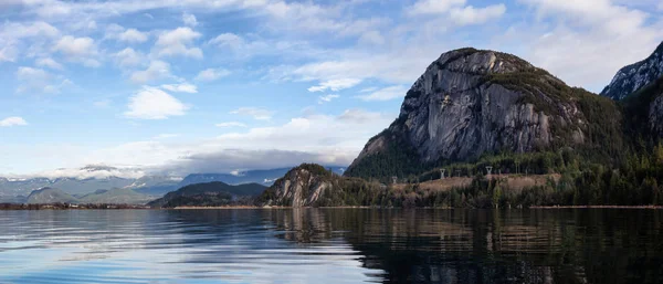 Prachtig Panoramisch Canadese Landschap Weergave Van Een Populaire Bezienswaardigheid Chief — Stockfoto