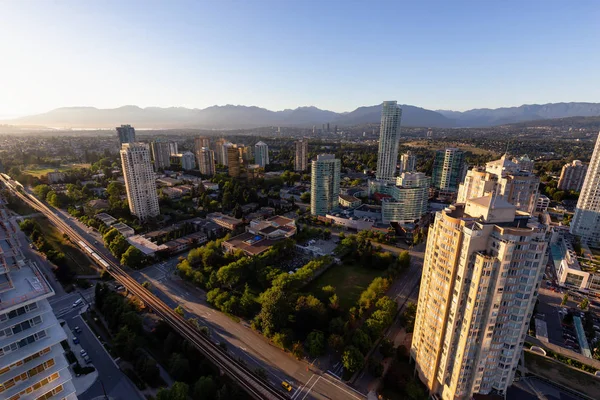 Burnaby Vancouver Kanada 2018 Július Légi Felvétel Egy Modern Város — Stock Fotó