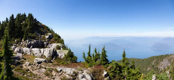 Beautiful Panoramic View Canadian Mountain Landscape Vibrant Summer Day Located — Stock Photo, Image