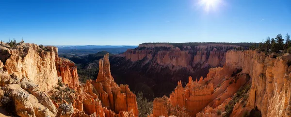 Hermosa Vista Paisaje Americano Durante Día Soleado Tomado Bryce Canyon —  Fotos de Stock