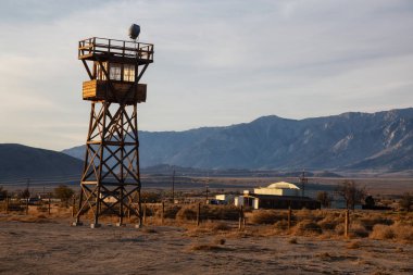 Manzanar National Historic Site canlı bir sabah sırasında. Bağımsızlık, California, Amerika Birleşik Devletleri içinde yer alan.